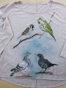 camiseta pintada a mano-sirem wild-pajaros-cotorra argentina-mirlo-paloma-gorrion