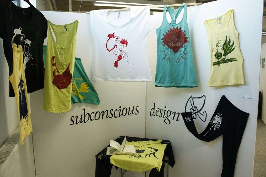 ropa sostenible online-sirem wild-camisetas pintadas