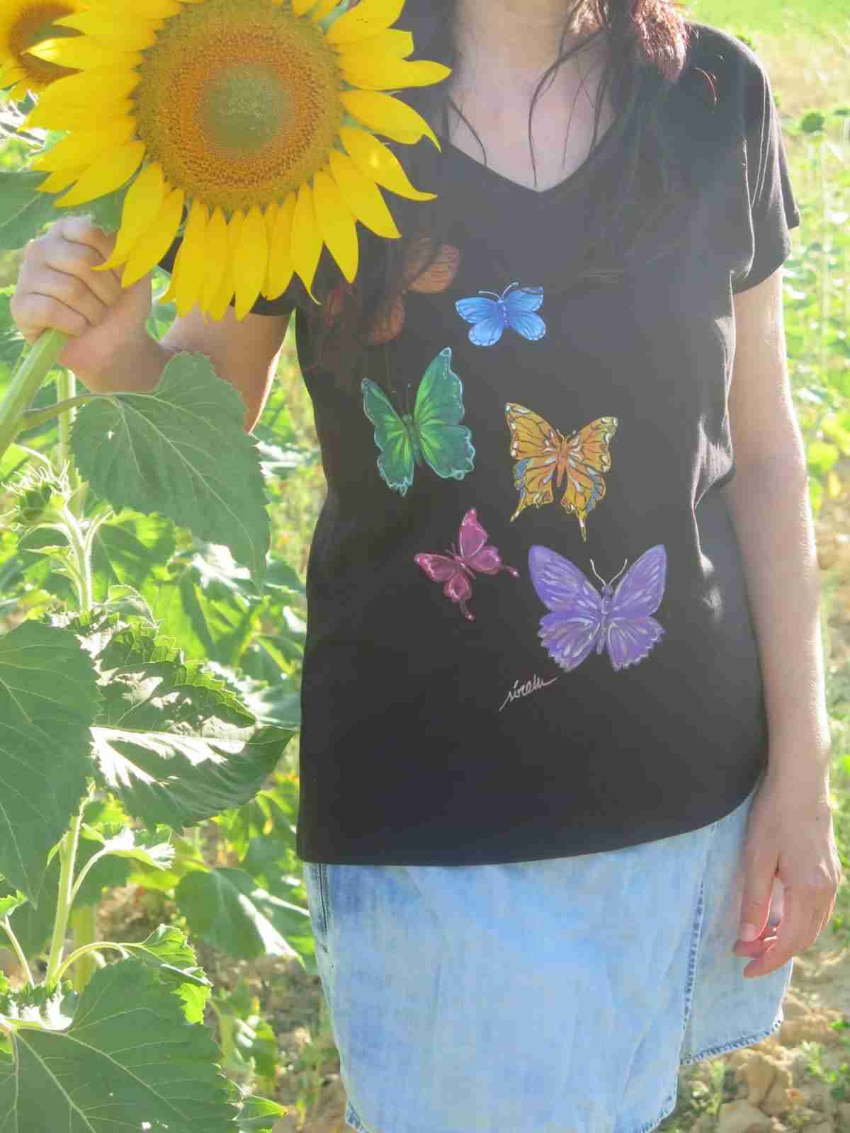 camiseta pintada a mano-sirem wild-mariposas