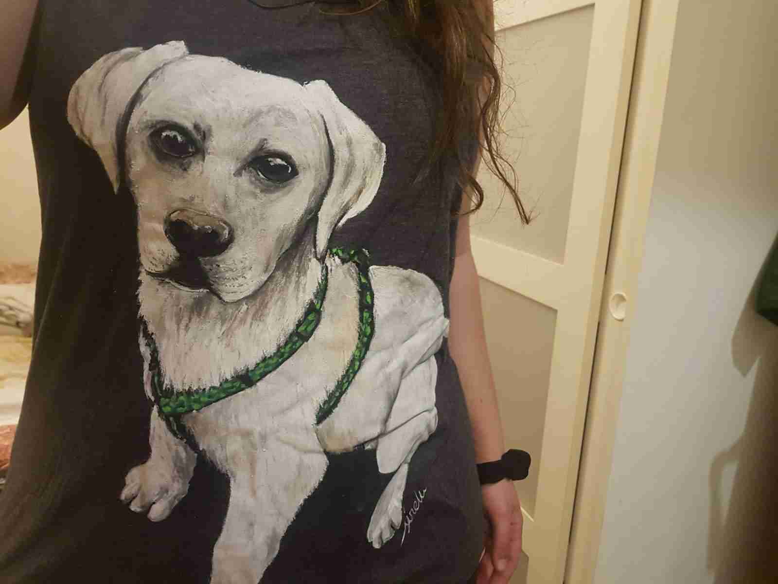 camiseta pintada a mano-sirem wild-perrito