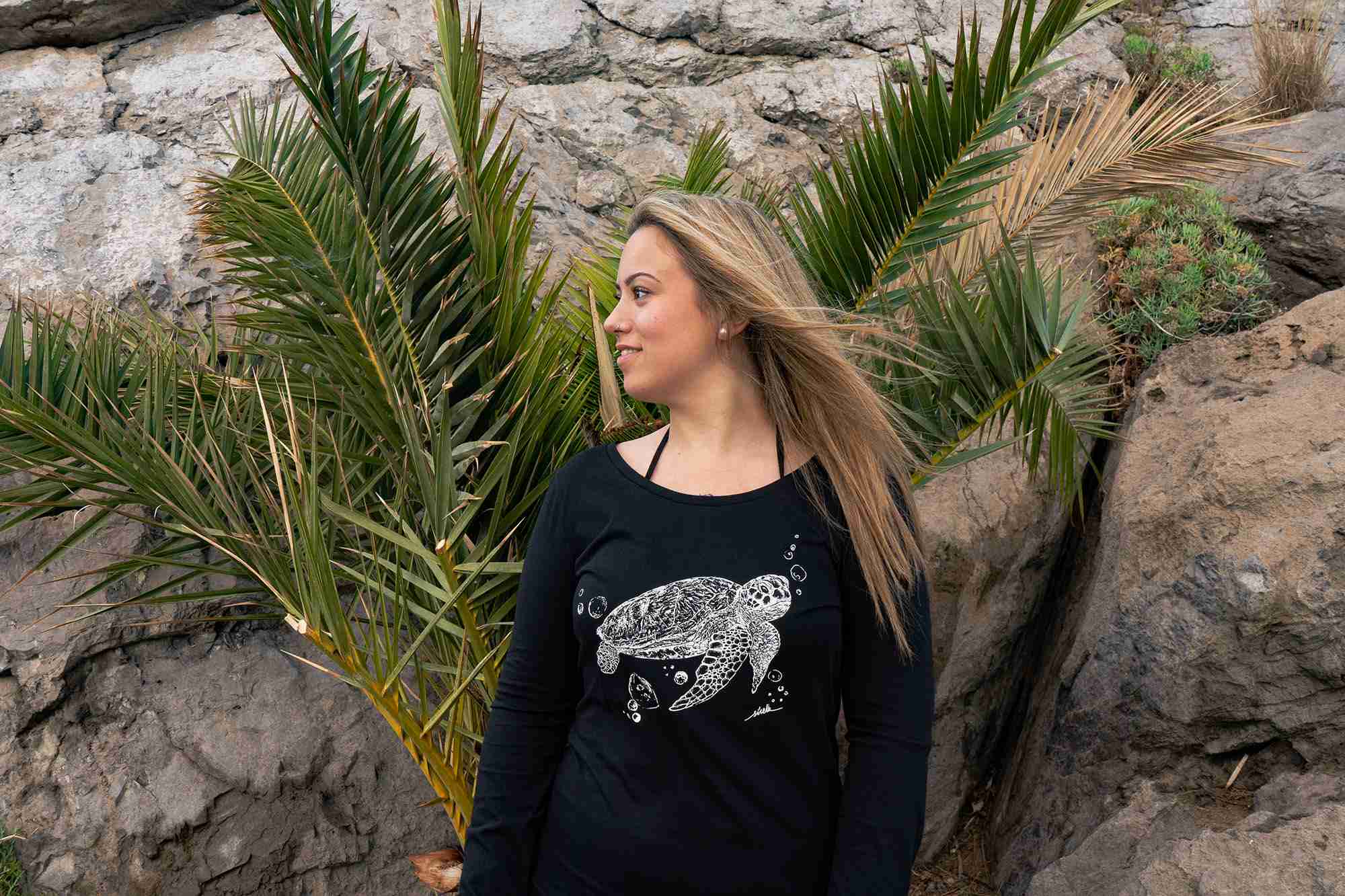 camiseta tortuga marina-sostenible-ropa sostenible-sirem wild